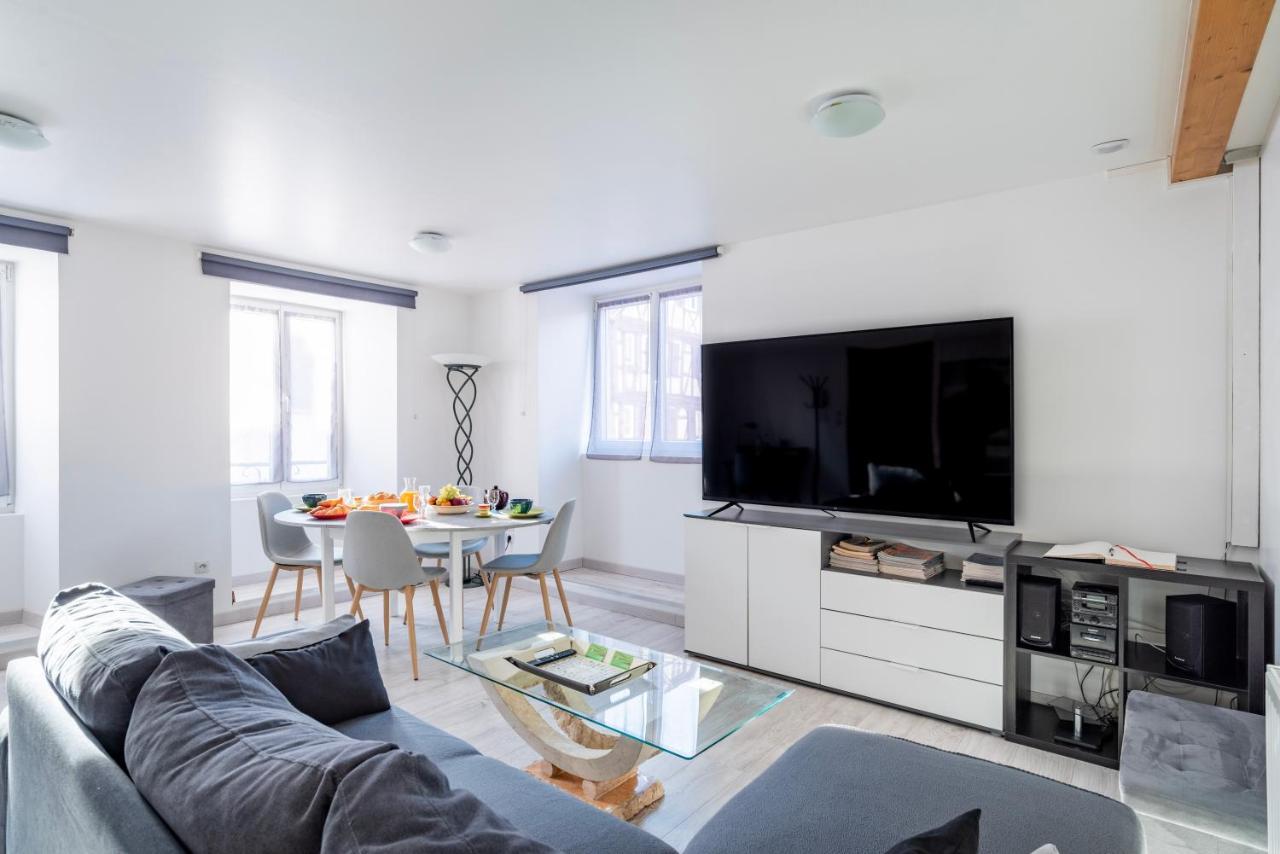 Gite Le Carpe Diem - Classe 3 Etoiles - Centre Ville - Wifi - Netflix Мармутье Экстерьер фото